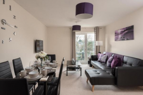 Virexxa Bletchley - Executive Suite - 2Bed Flat with Free Parking